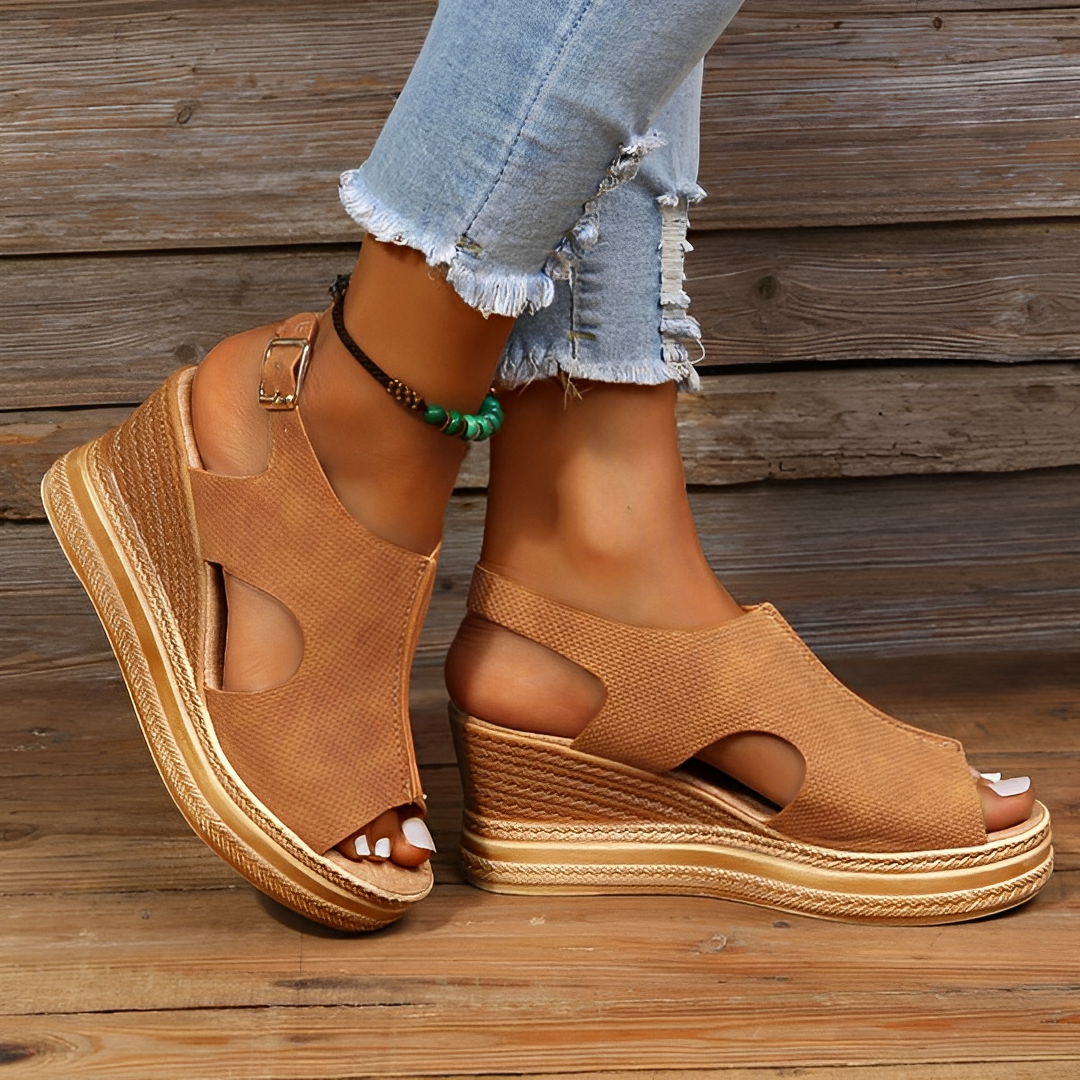 Women's Platform Sandals – Beige