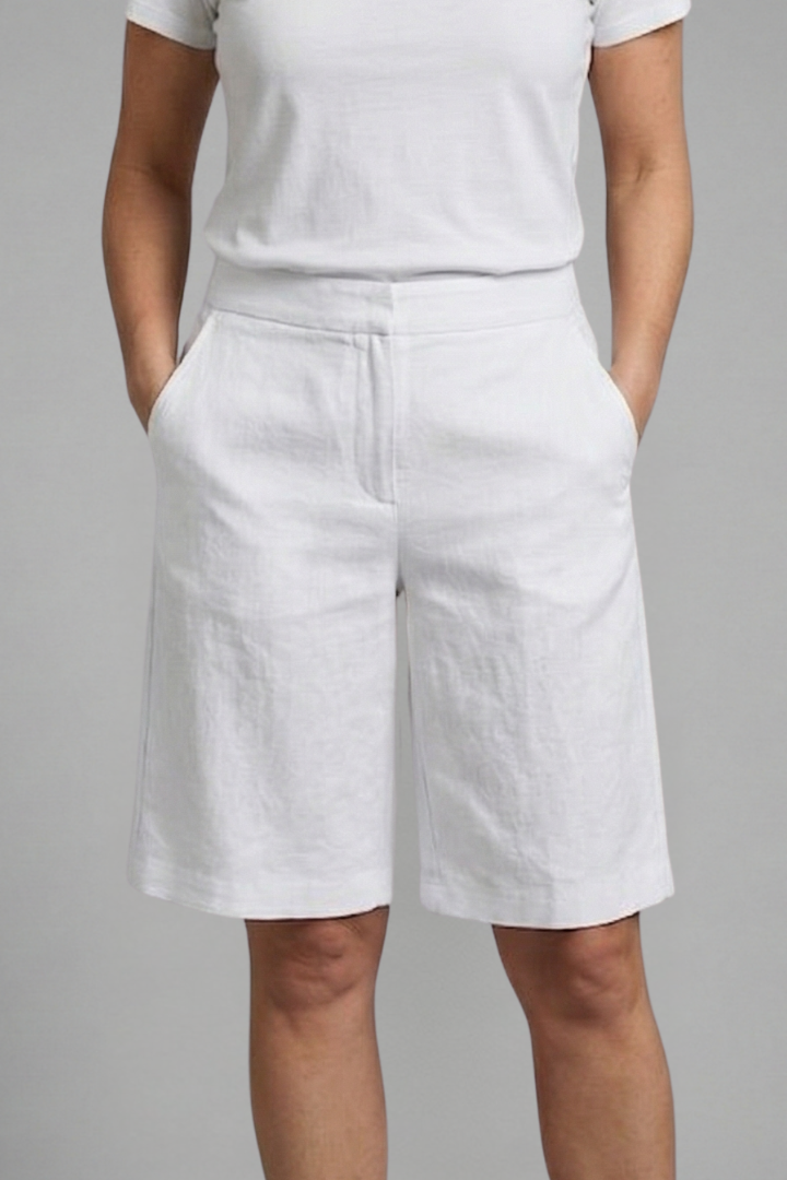 Women's Bermuda Shorts – White