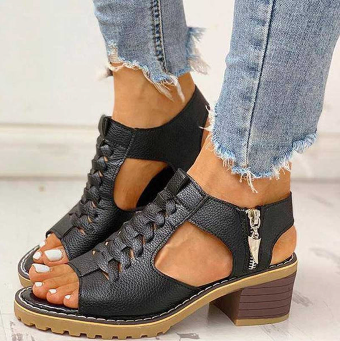Women's Heeled Sandals – Black