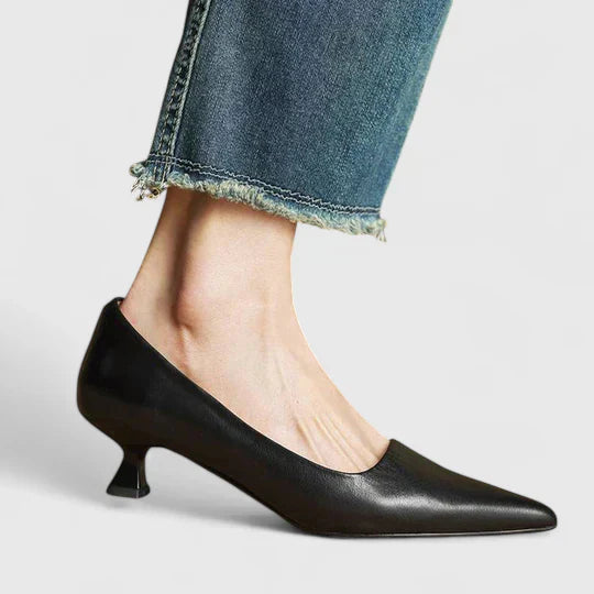 Women's Kitten Heel Pointed Toe Heels – Black