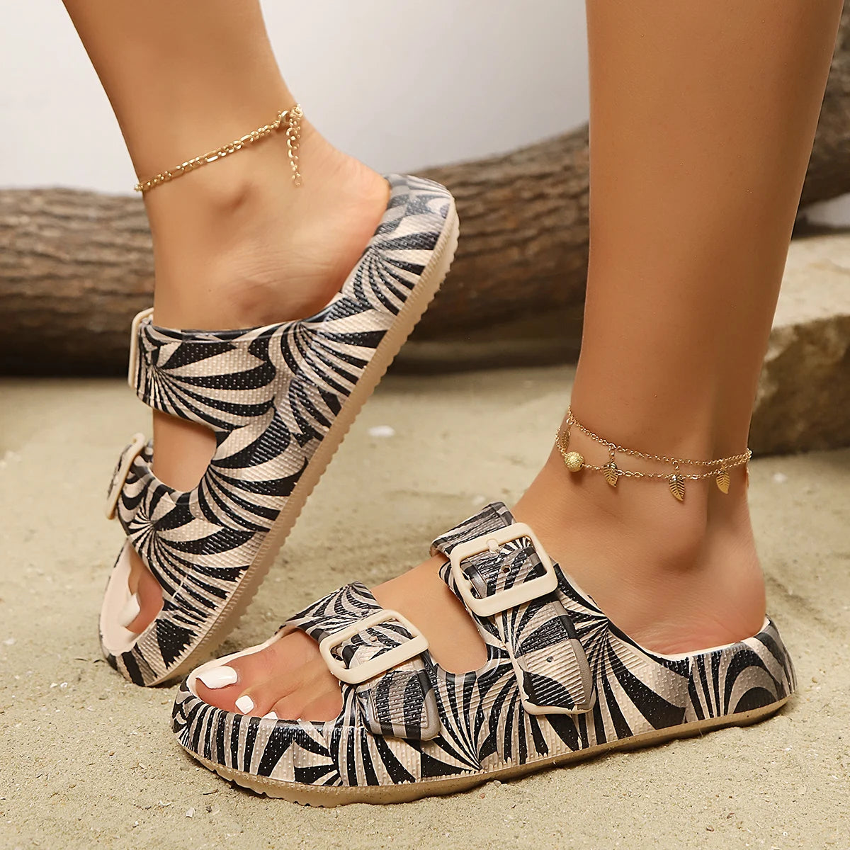 Women's Flat Buckle Sandals