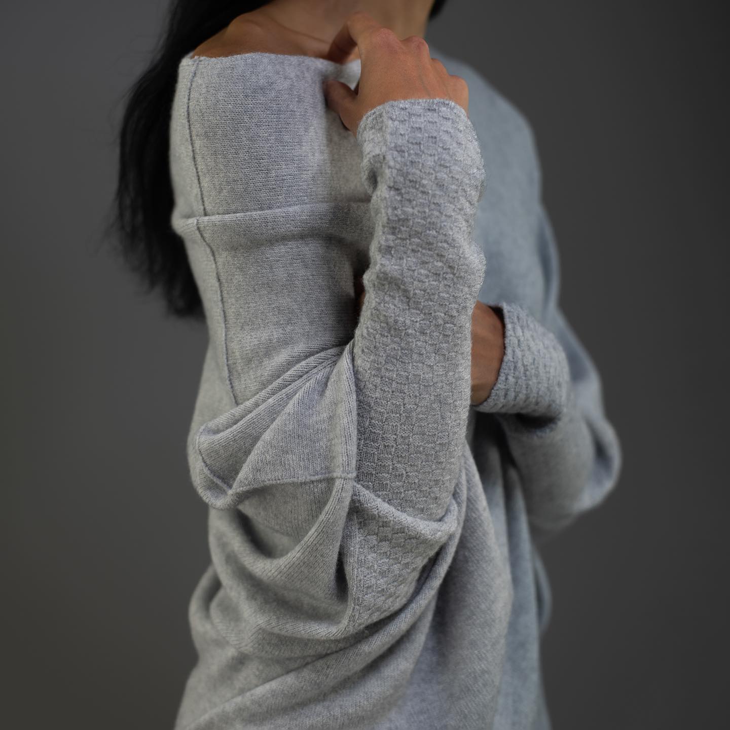 Women's Draped Off Shoulder Long Sleeve Sweater