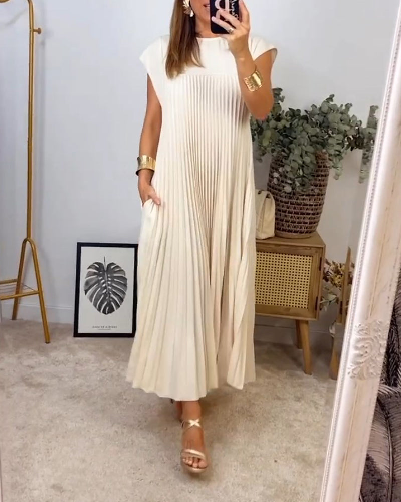 Women's Pleated Maxi Dress