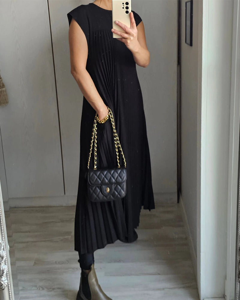 Women's Pleated Maxi Dress
