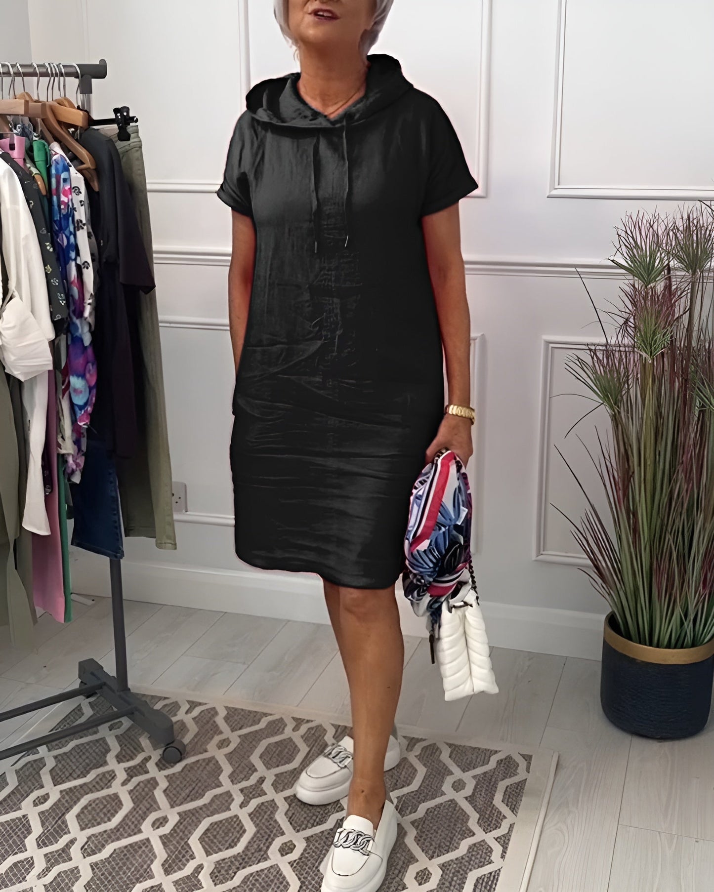 Women's Midi Dress – Black