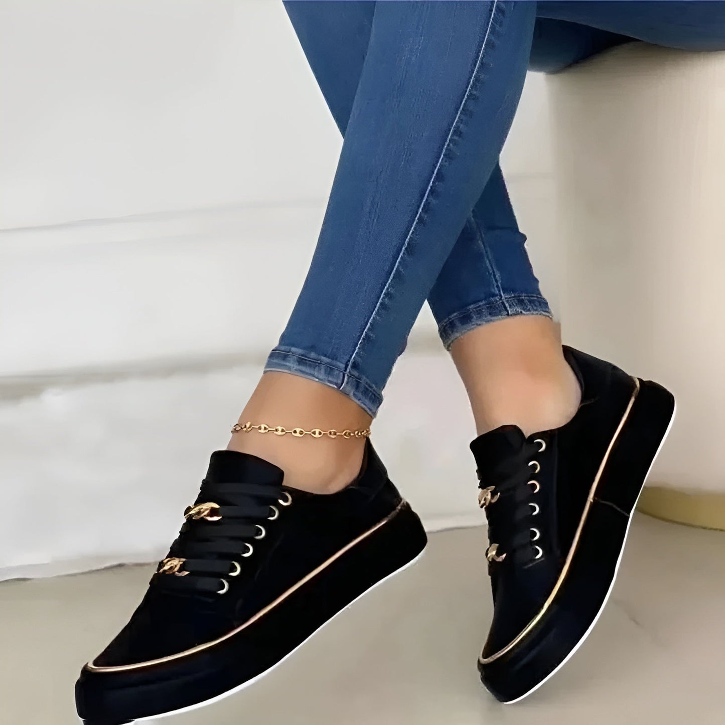 Women's Platform Sneakers – Black