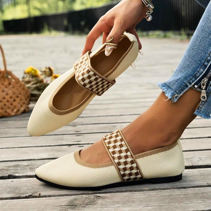 Women's Pointed Toe Mary Janes