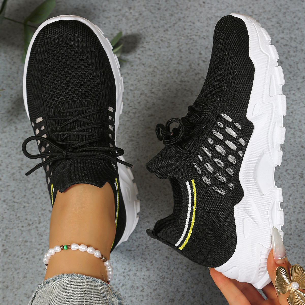 Women's Platform Chunky Sneakers – Black