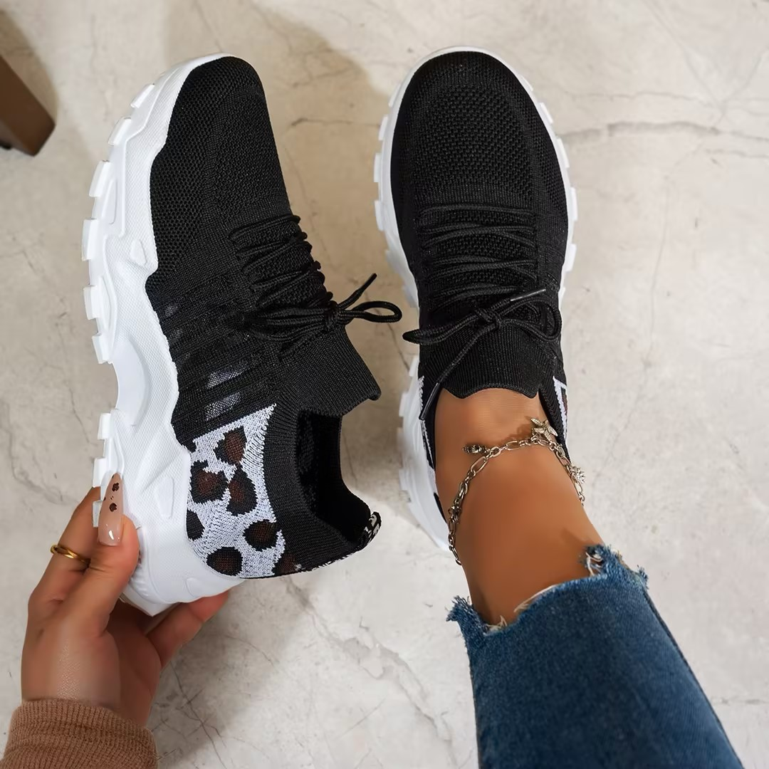 Women's Platform Chunky Sneakers – Black/white