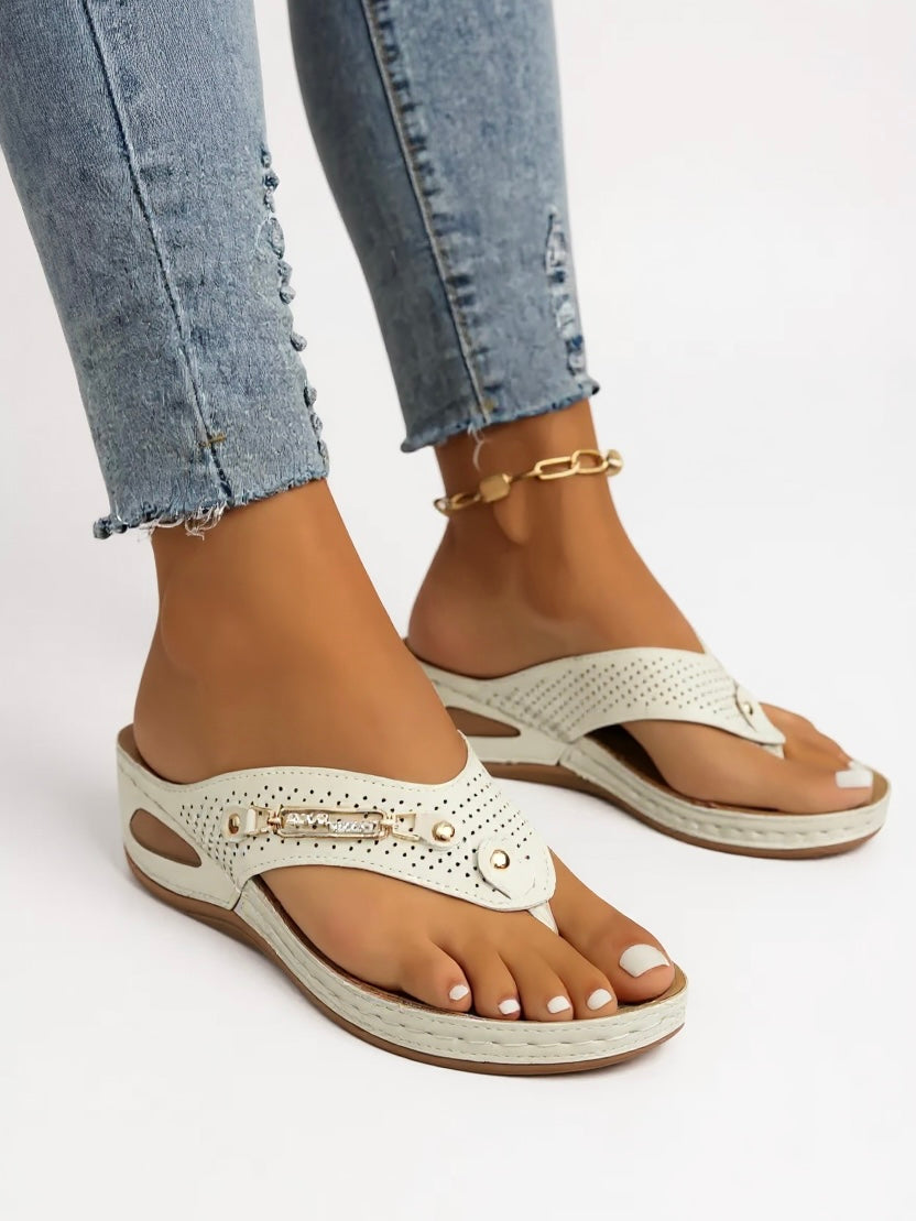 Women's Thong Sandals – White