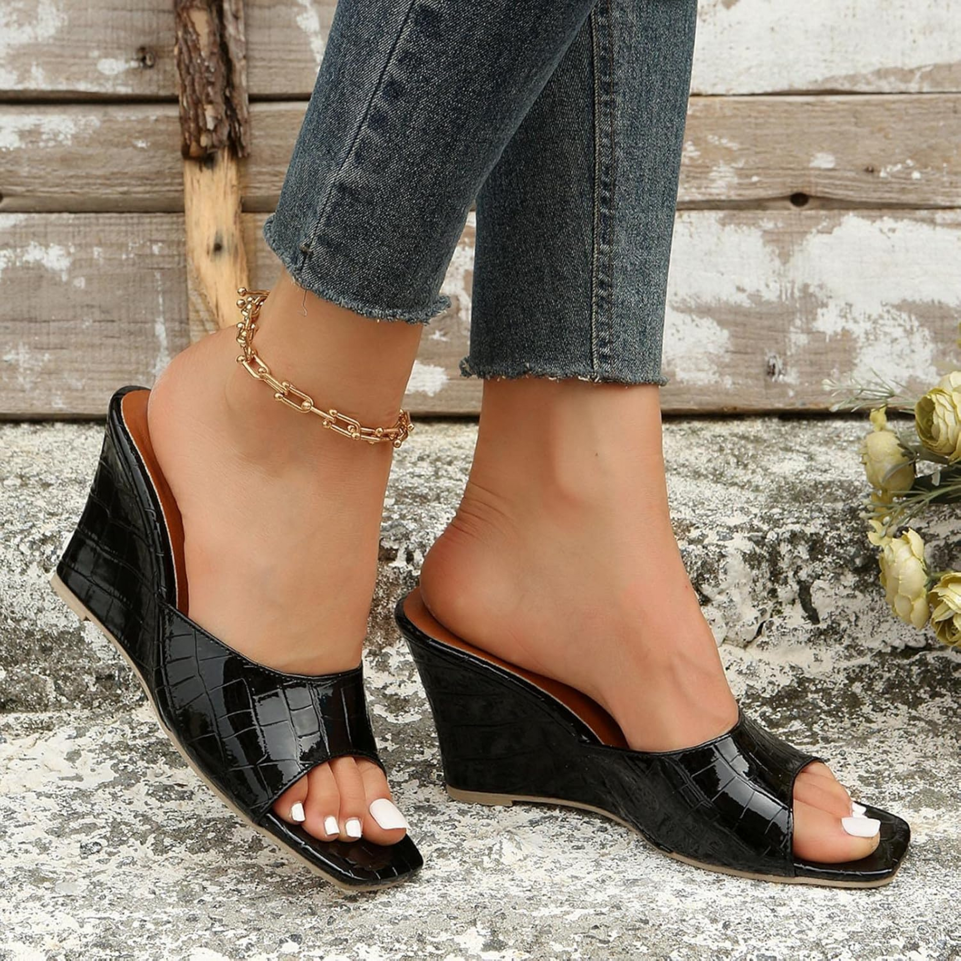 Women's Wedge Sandals