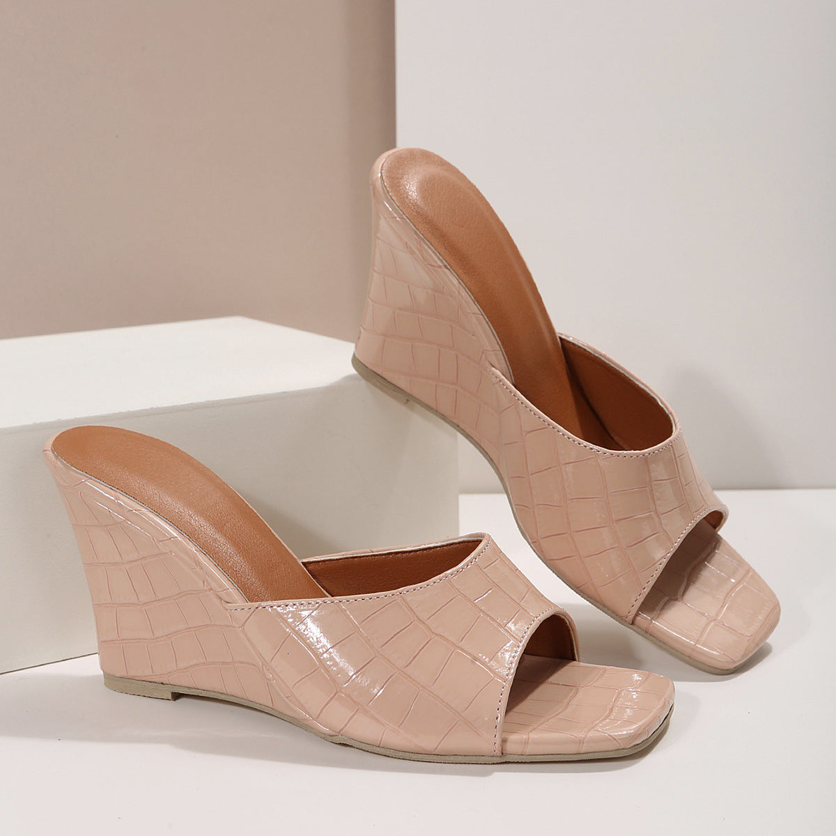 Women's Wedge Sandals – Nude