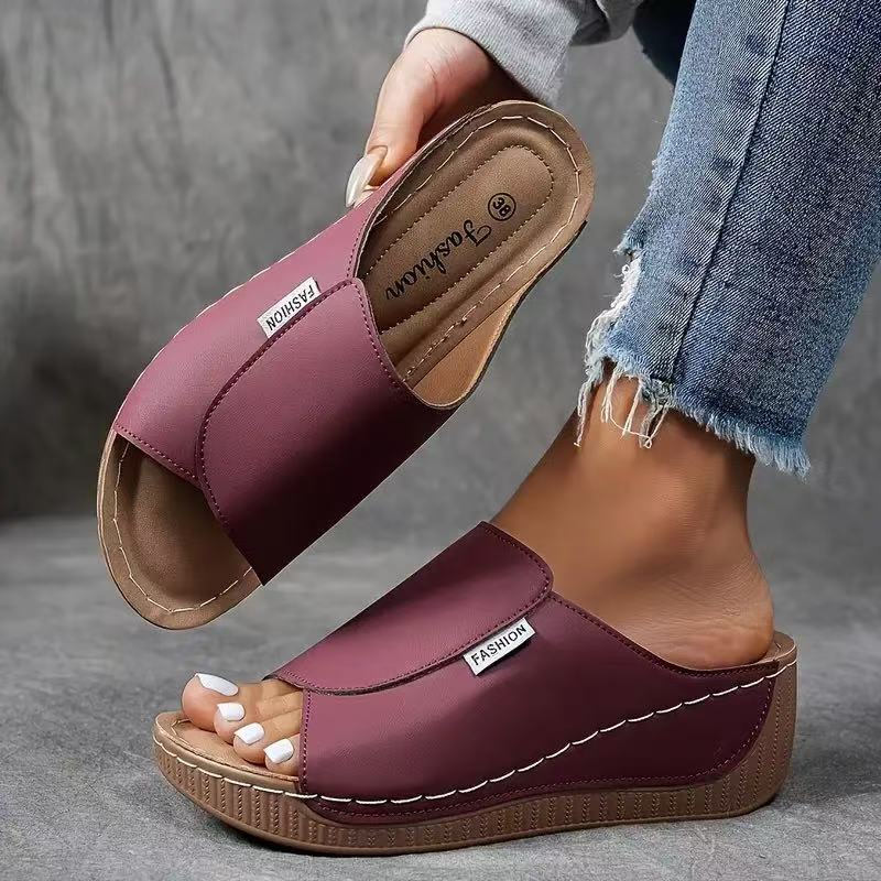 Women's Platform Slide Sandals – Burgundy