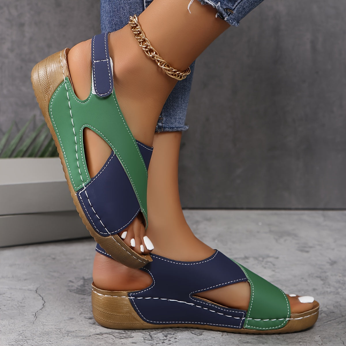 Women's Sandals
