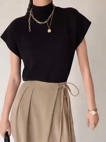 Women's Sleeveless Blouse
