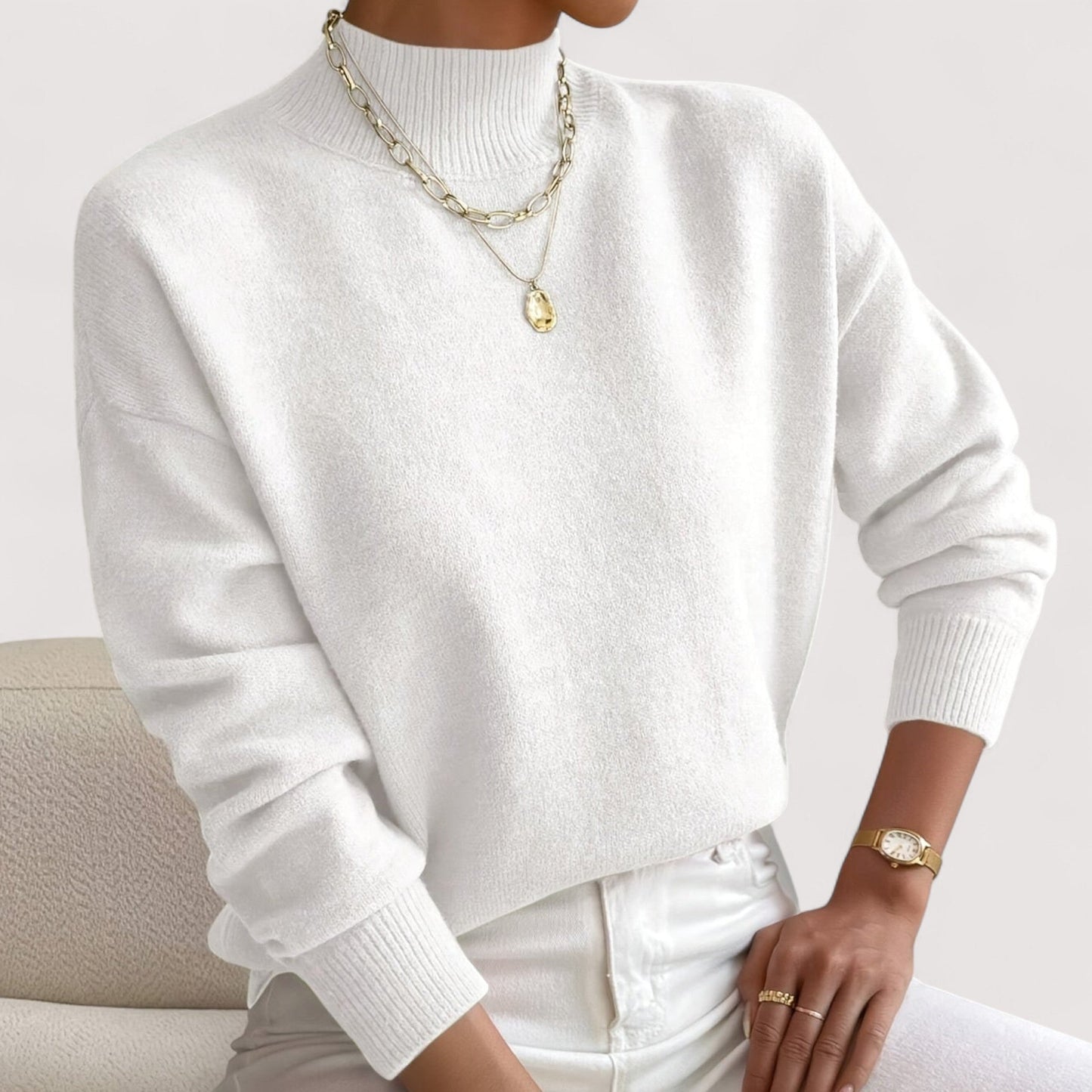 Women's Turtleneck Long Sleeve Sweater – White