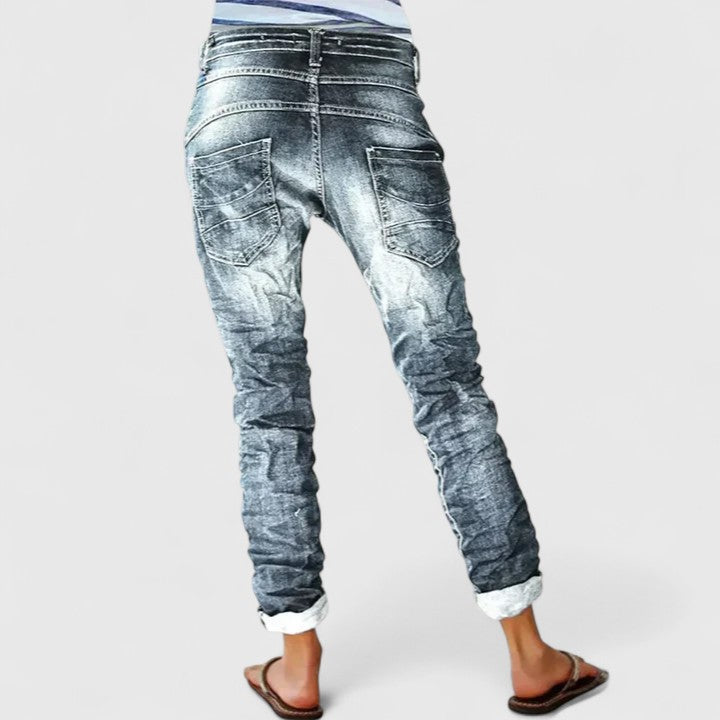 Women's Straight Leg Distressed Jeans
